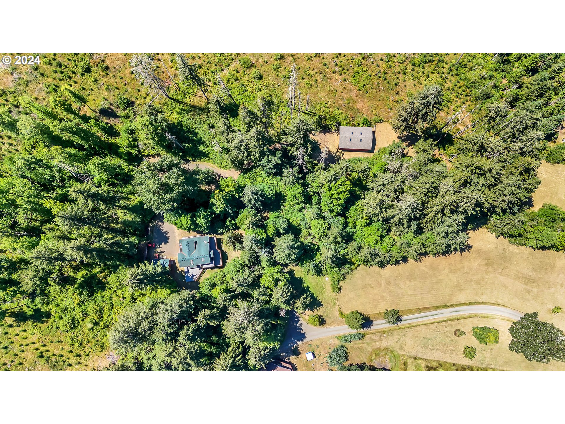 28750 Fox Hollow Road Eugene, OR 97405 - Photo 42 of 43 Gallery Image 42