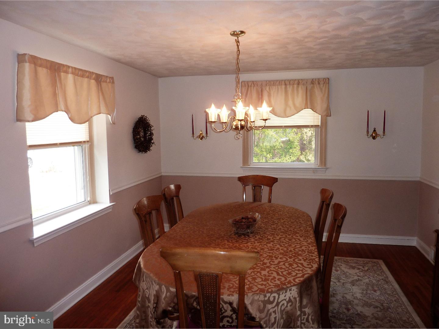 349 South Rolling Road Springfield, PA 19064 - Photo 7 of 20 Dining Room
