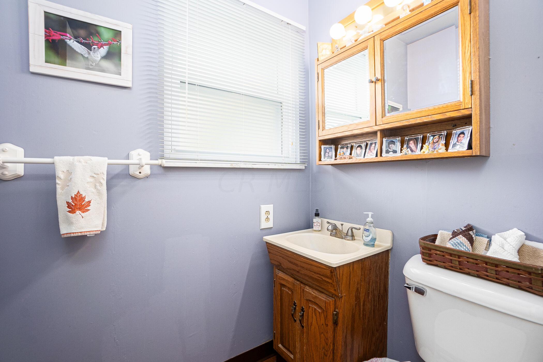 1432 Thurell Road Columbus, OH 43229 - Photo 30 of 49 1432 Thurell Road Columbus, OH 43229 04