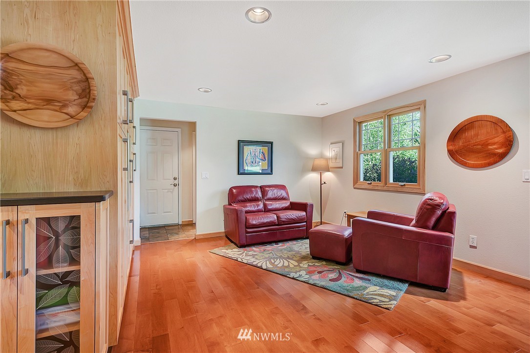 3575 Haynie Road Blaine, WA 98230 - Photo 9 of 25 Gallery Image 9