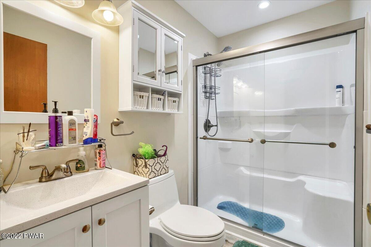 133 Mountain View Road Greeley, PA 18425 - Photo 20 of 33 20-HTV1019