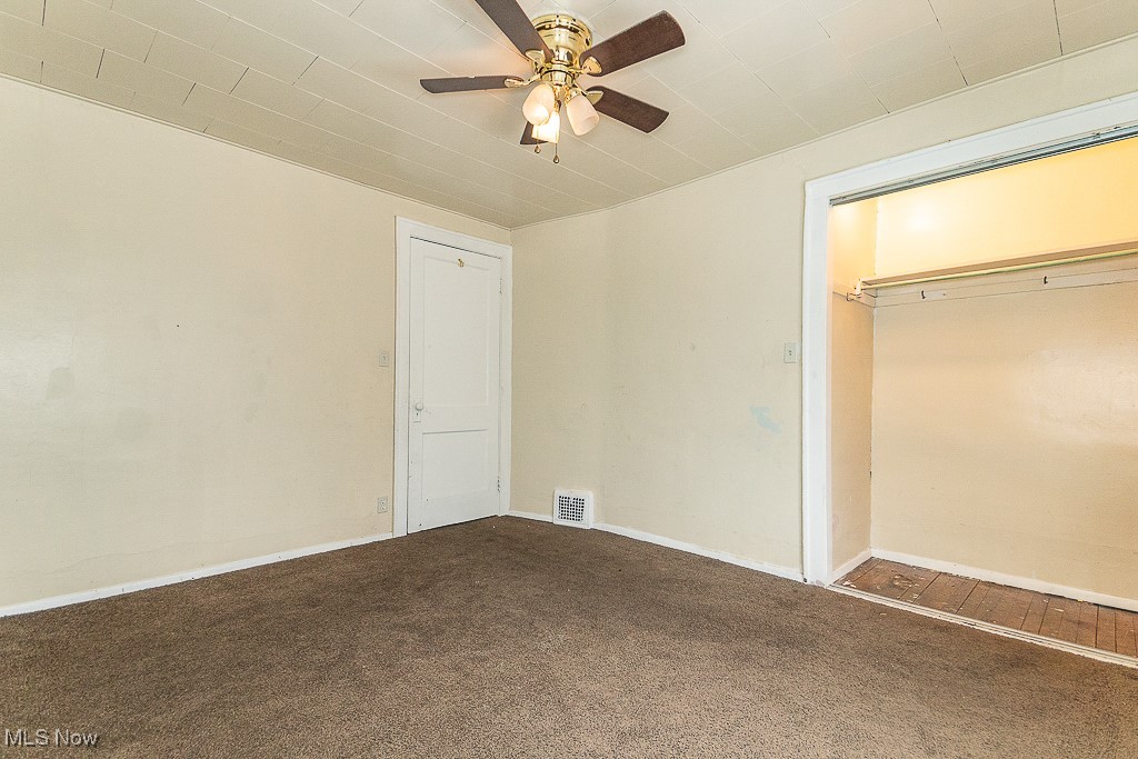 864 Whitcomb Road Cleveland, OH 44110 - Photo 10 of 27