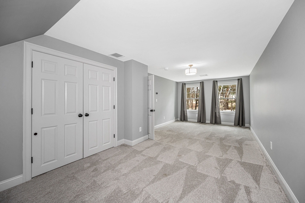 29 Washington Street Boxford, MA 01921 - Photo 31 of 39 a view of an empty room