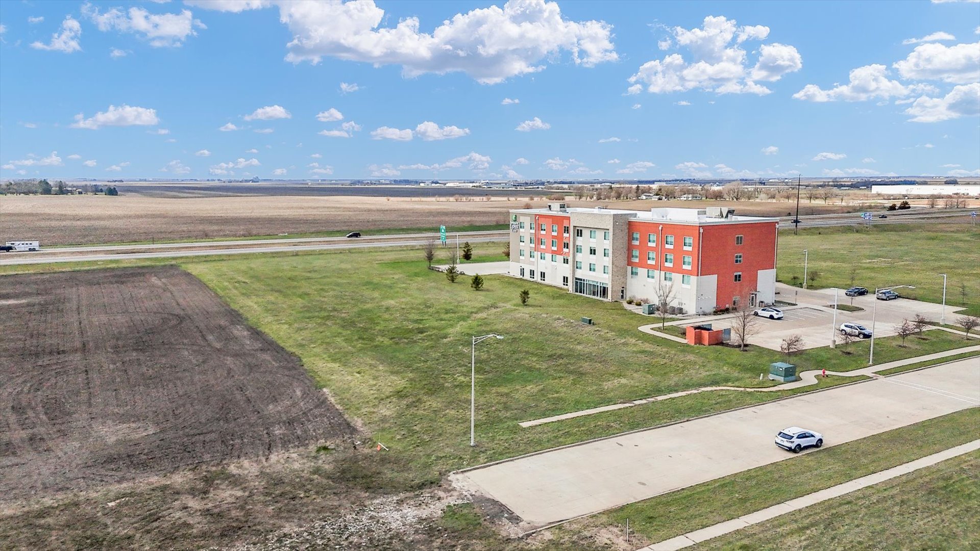 950 Broadmeadow Road Rantoul, IL 61866 - Photo 11 of 29