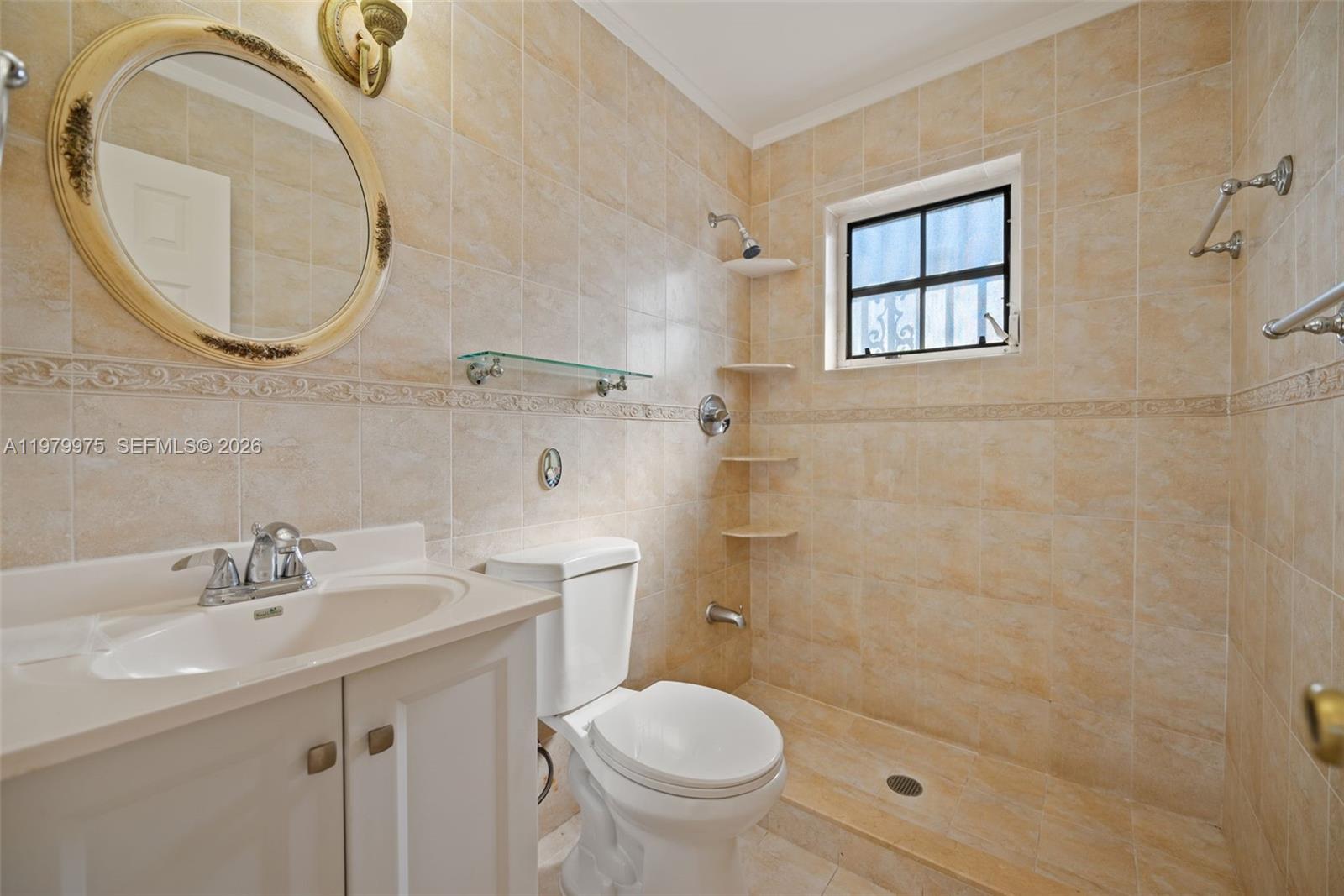 2496 West 70th Place Hialeah, FL 33016 - Photo 20 of 31