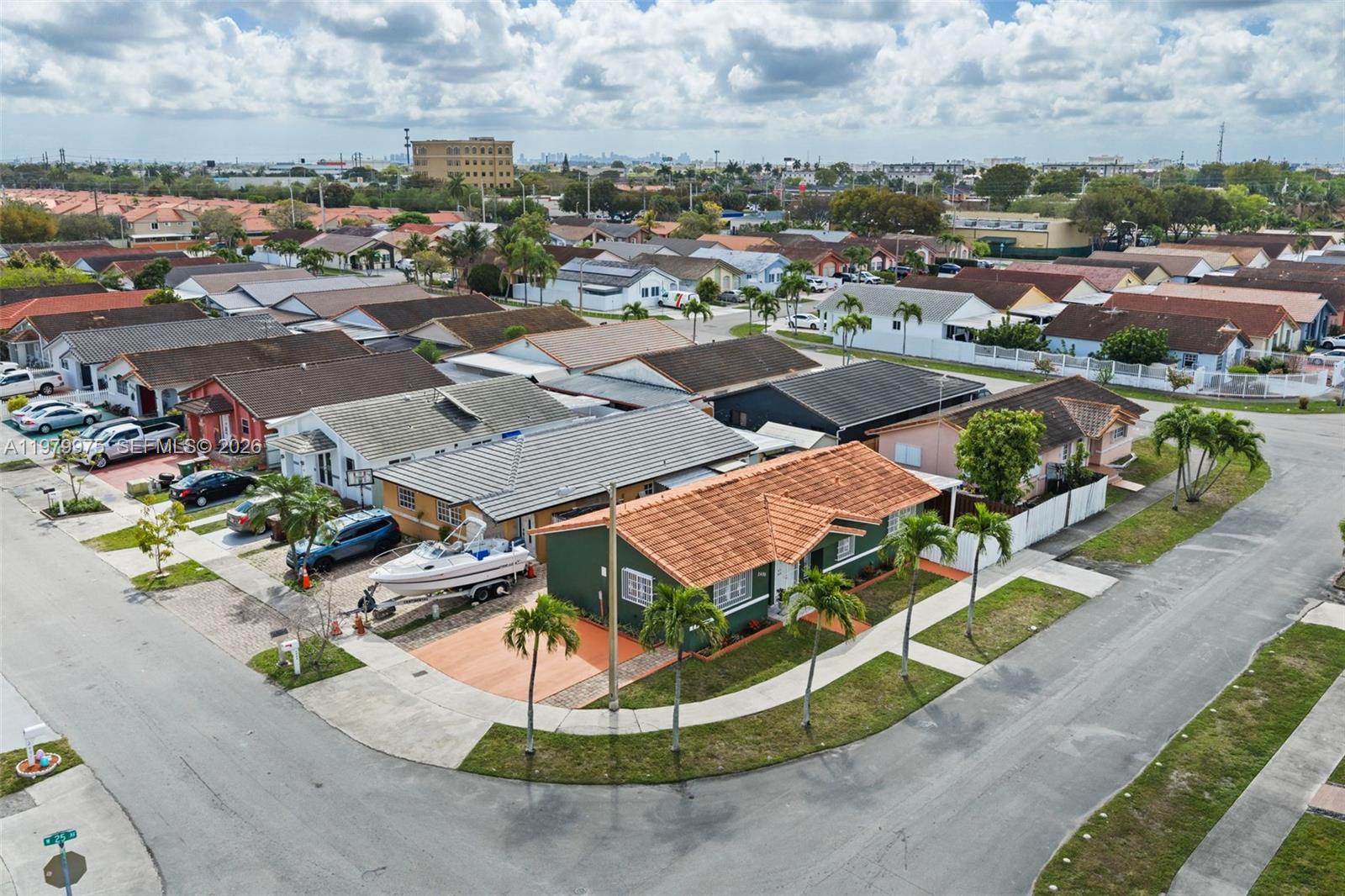 2496 West 70th Place Hialeah, FL 33016 - Photo 26 of 31