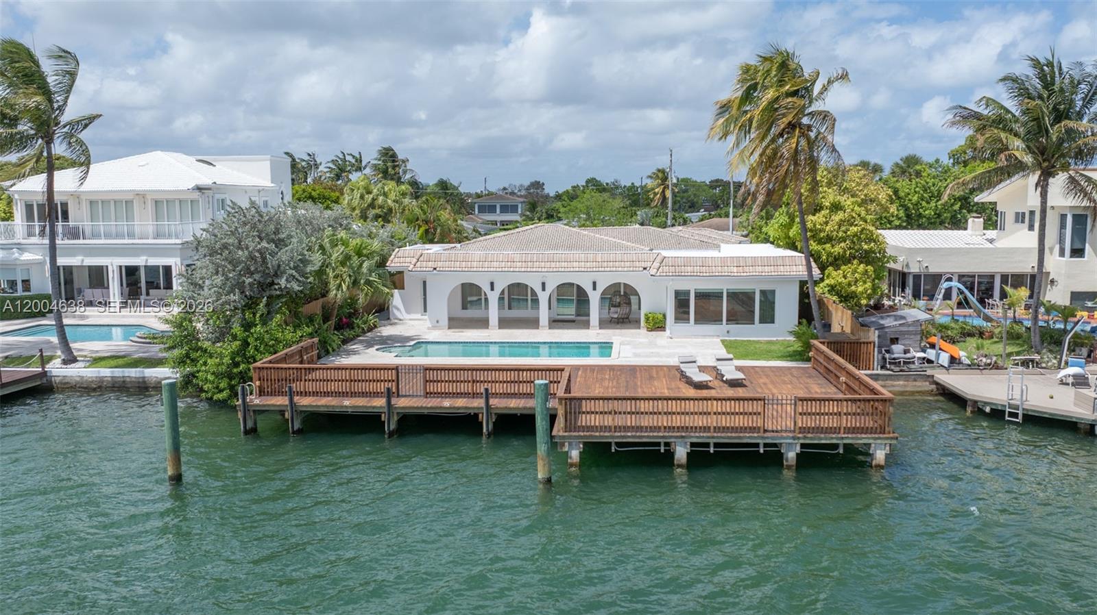 1690 Daytonia Road Miami Beach, FL 33141 - Photo 14 of 88 Photo 14