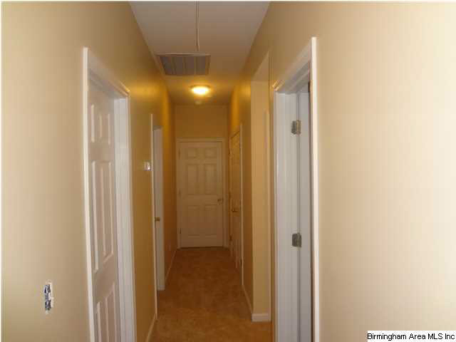 142 Gardenside Drive Alabaster, AL 35007 - Photo 17 of 32