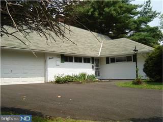 7 Spring Valley Road Levittown, PA 19056 - Photo 1 of 6 Gallery Image 1