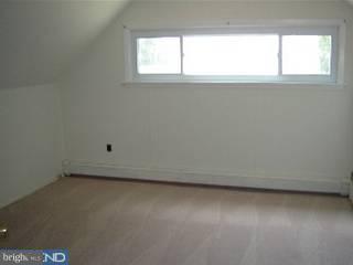 7 Spring Valley Road Levittown, PA 19056 - Photo 4 of 6 Gallery Image 4