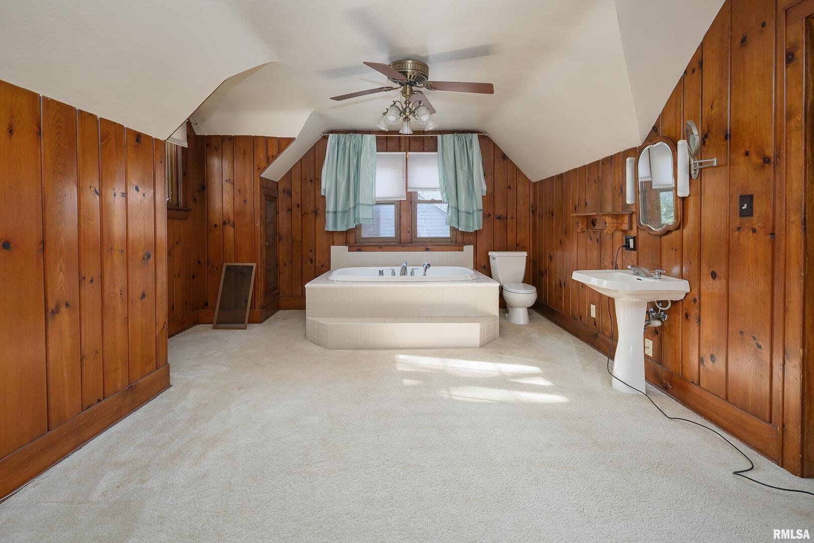 2911 25th Avenue Moline, IL 61265 - Photo 26 of 28