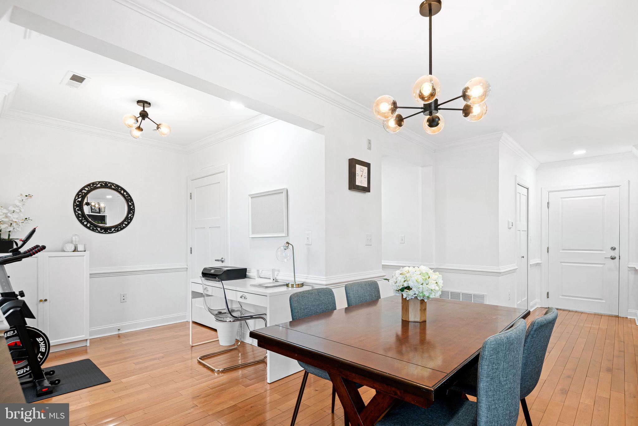 30 Kings Court, Unit 307 Haddonfield, NJ 08033 - Photo 5 of 15 a view of a dining room and a table or chairs
