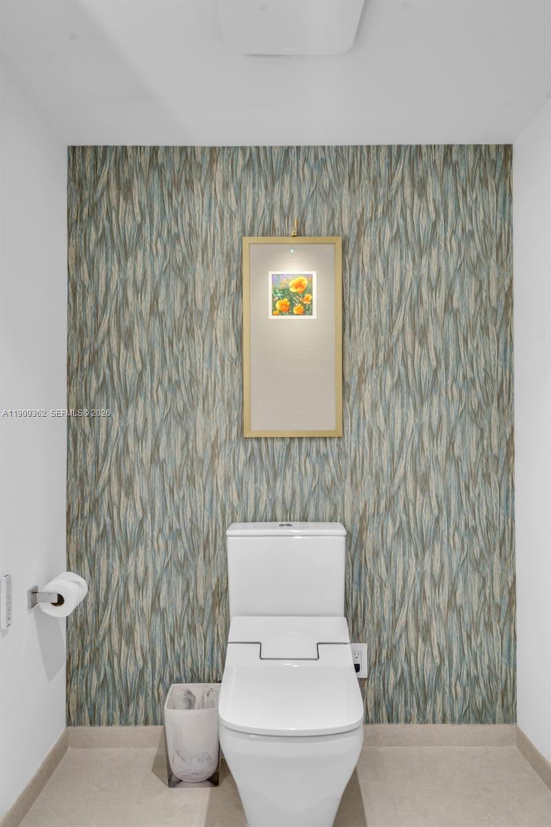 1100 100th Street, Unit 401 Bay Harbor Islands, FL 33154 - Photo 27 of 47 Primary Bathroom