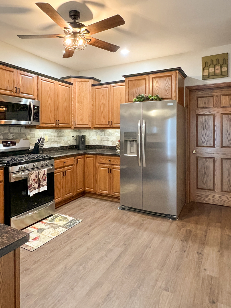 1442 Ridge Drive Sycamore, IL 60178 - Photo 14 of 41 Gallery Image 14