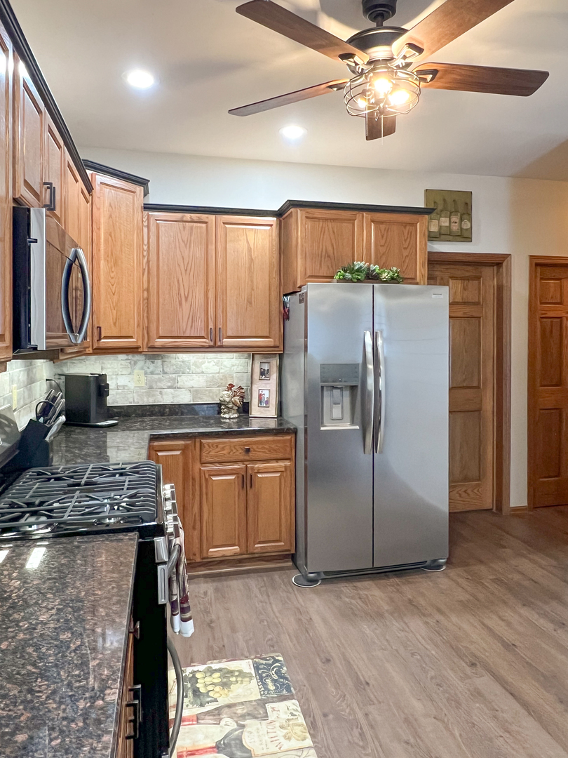 1442 Ridge Drive Sycamore, IL 60178 - Photo 16 of 41 Gallery Image 16