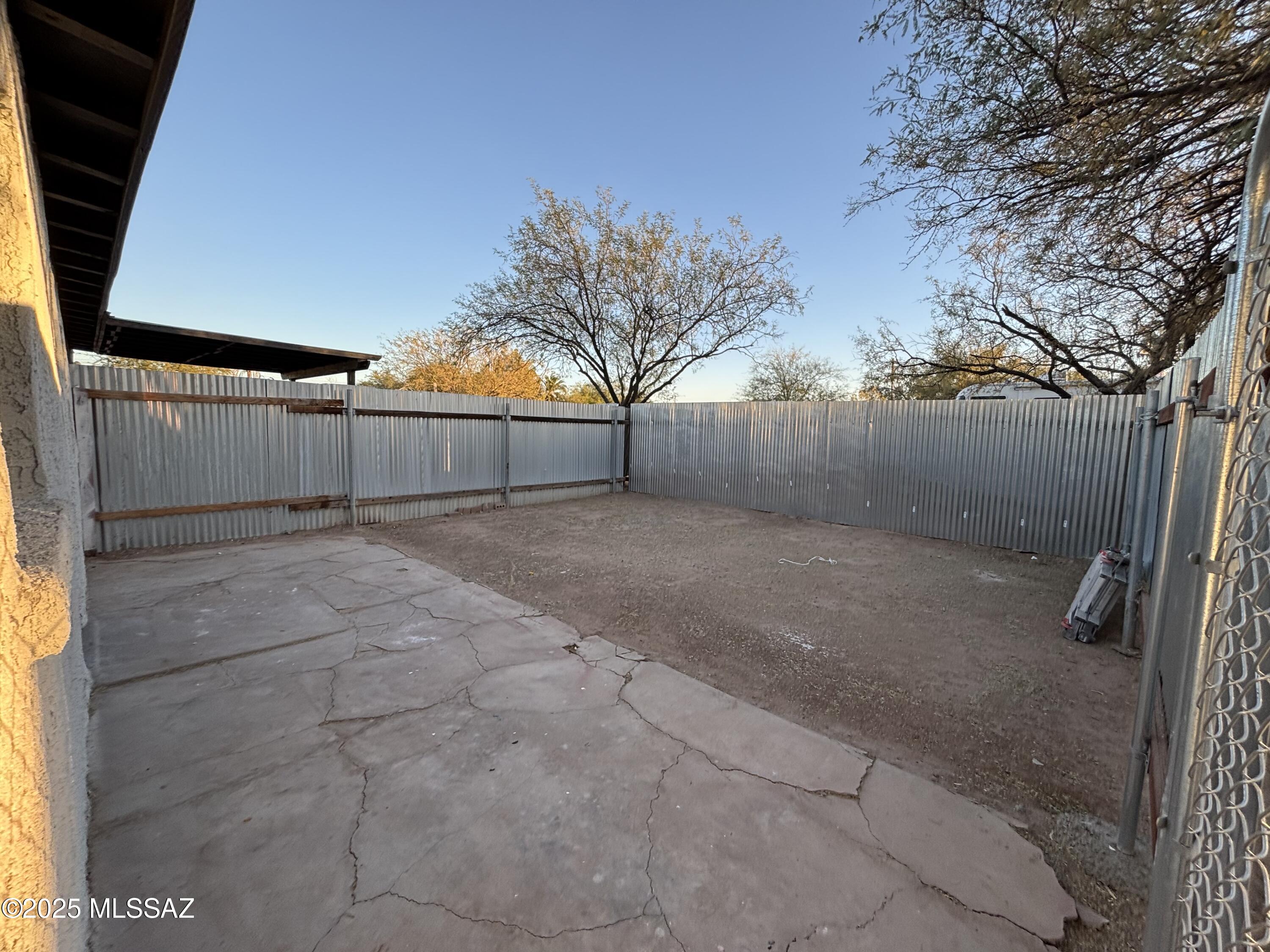 326 East Prince Road, Unit 3 Tucson, AZ 85705 - Photo 13 of 13 Back Yard