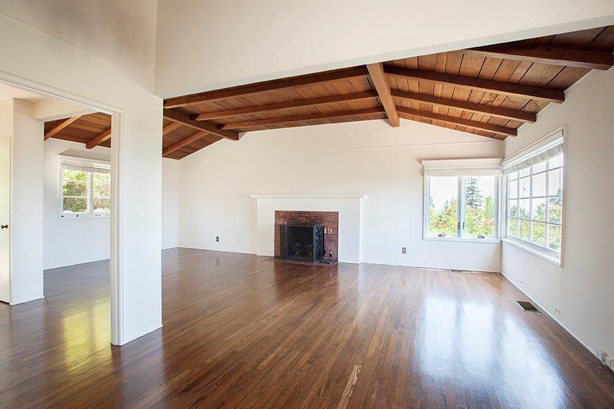 820 Arguello Road Santa Barbara, CA 93103 - Photo 4 of 6 Livingroom