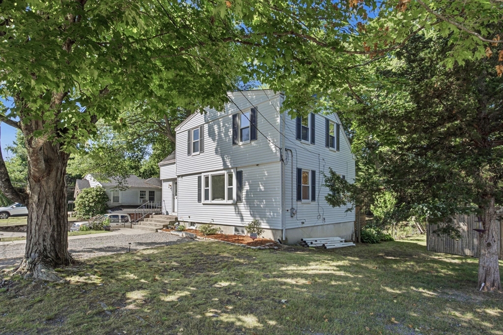 70 Riverside Avenue Attleboro, MA 02703 - Photo 38 of 42