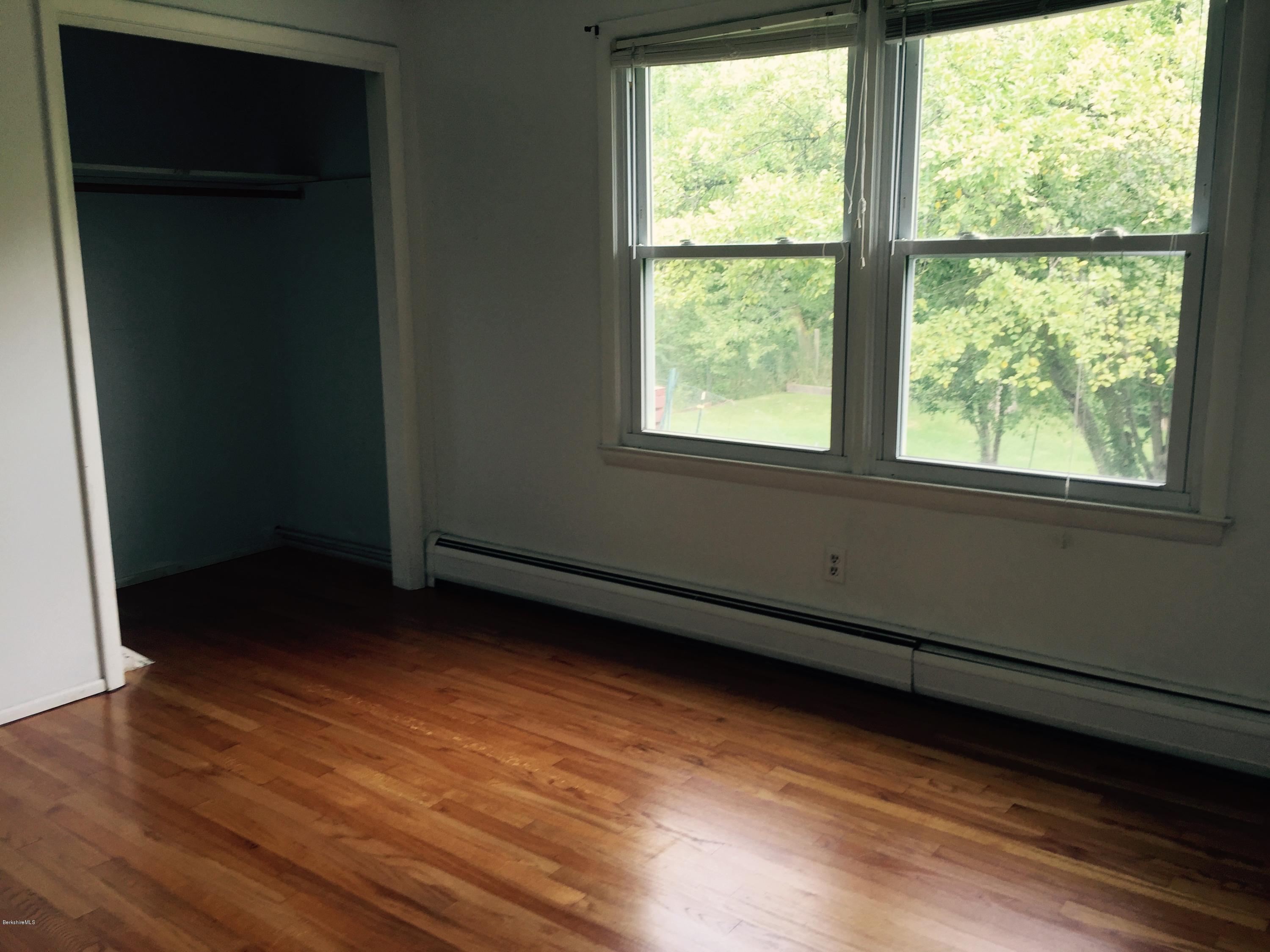 4 Cobbleview Road Williamstown, MA 01267 - Photo 5 of 13 Bedroom 1
