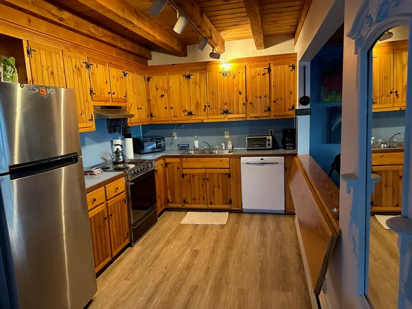 $570,000 | 76 Union Street, Belfast, ME 04915