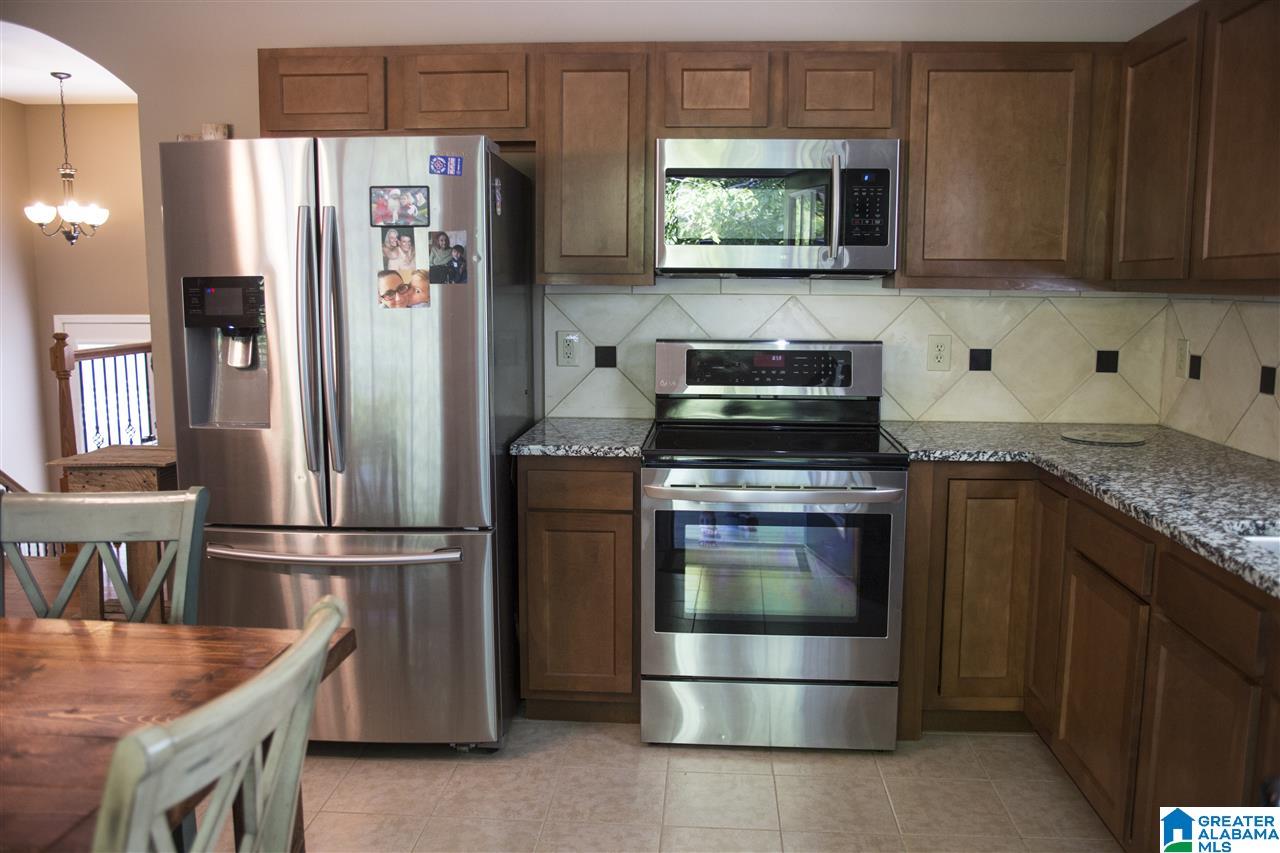 262 Walnut Street Leeds, AL 35094 - Photo 7 of 21