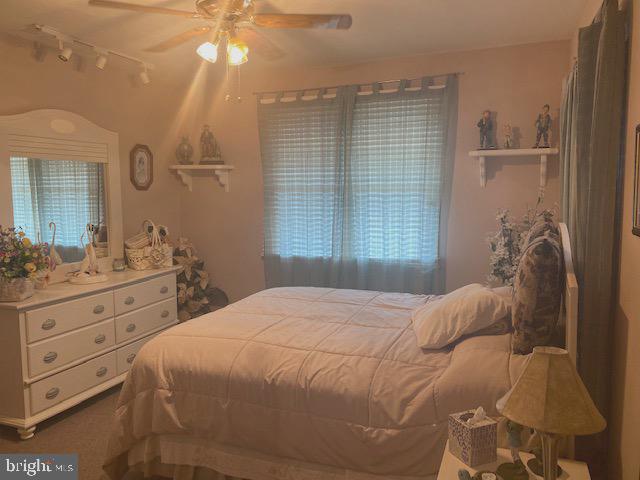 81 Plymouth Road Sicklerville, NJ 08081 - Photo 19 of 59 Side guest bedroom, #3