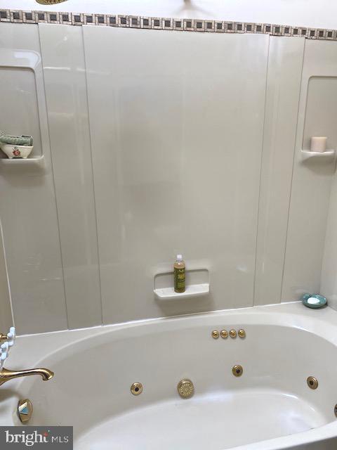 81 Plymouth Road Sicklerville, NJ 08081 - Photo 32 of 59 Whirlpool tub