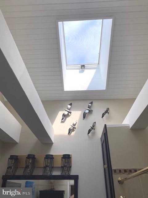 81 Plymouth Road Sicklerville, NJ 08081 - Photo 33 of 59 Bathroom skylight