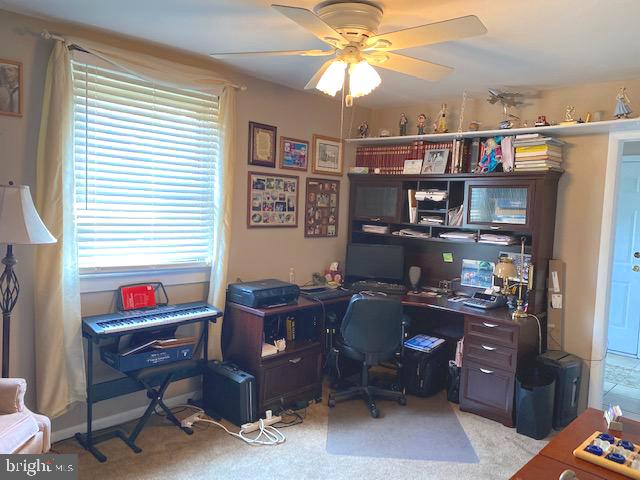 81 Plymouth Road Sicklerville, NJ 08081 - Photo 36 of 59 Office/media room