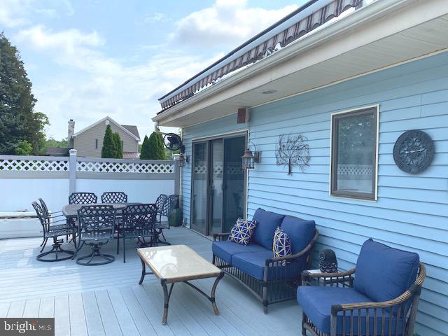 81 Plymouth Road Sicklerville, NJ 08081 - Photo 48 of 59 Deck area