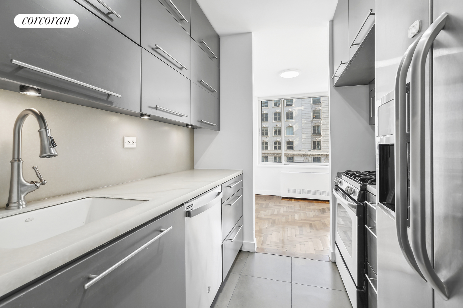 2373 Broadway, Unit 706 Manhattan, NY 10024 - Photo 4 of 9