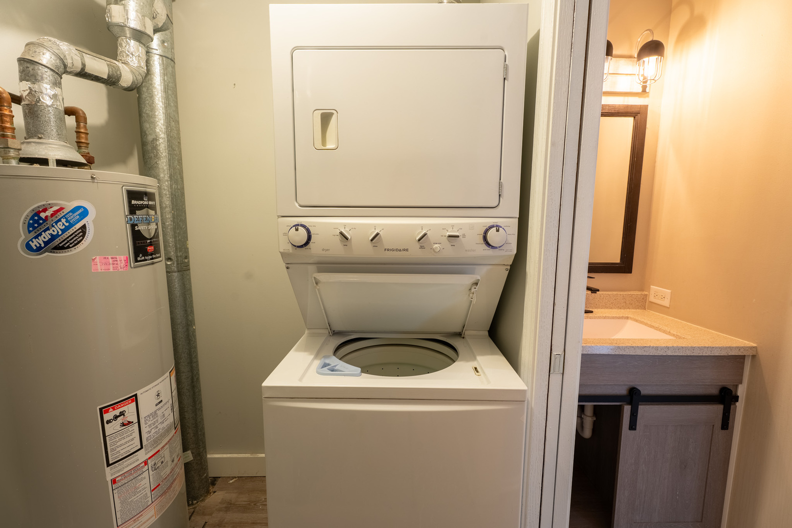 774 Terrace Court, Unit T Elgin, IL 60120 - Photo 18 of 27 a bathroom with a toilet and a sink