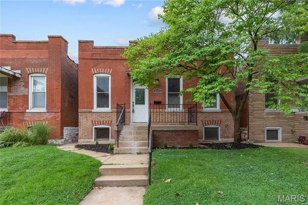 $1,600 | 6445 South Kingshighway Boulevard, St. Louis, MO 63109