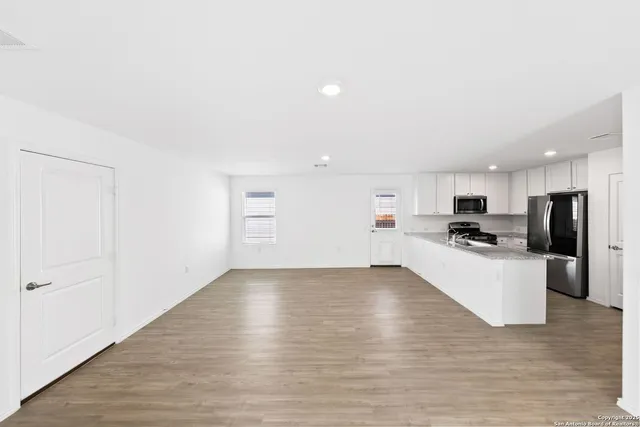 $1,850 | 4546 Glades Way, San Antonio, TX 78222