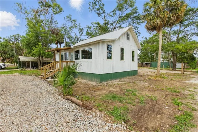 $270,000 | 209 Southeast 10th Street, Steinhatchee, FL 32359