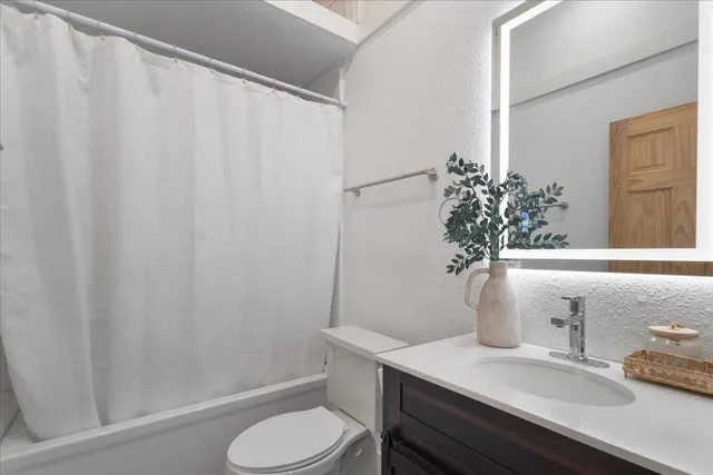 $270,000 | 209 Southeast 10th Street, Steinhatchee, FL 32359