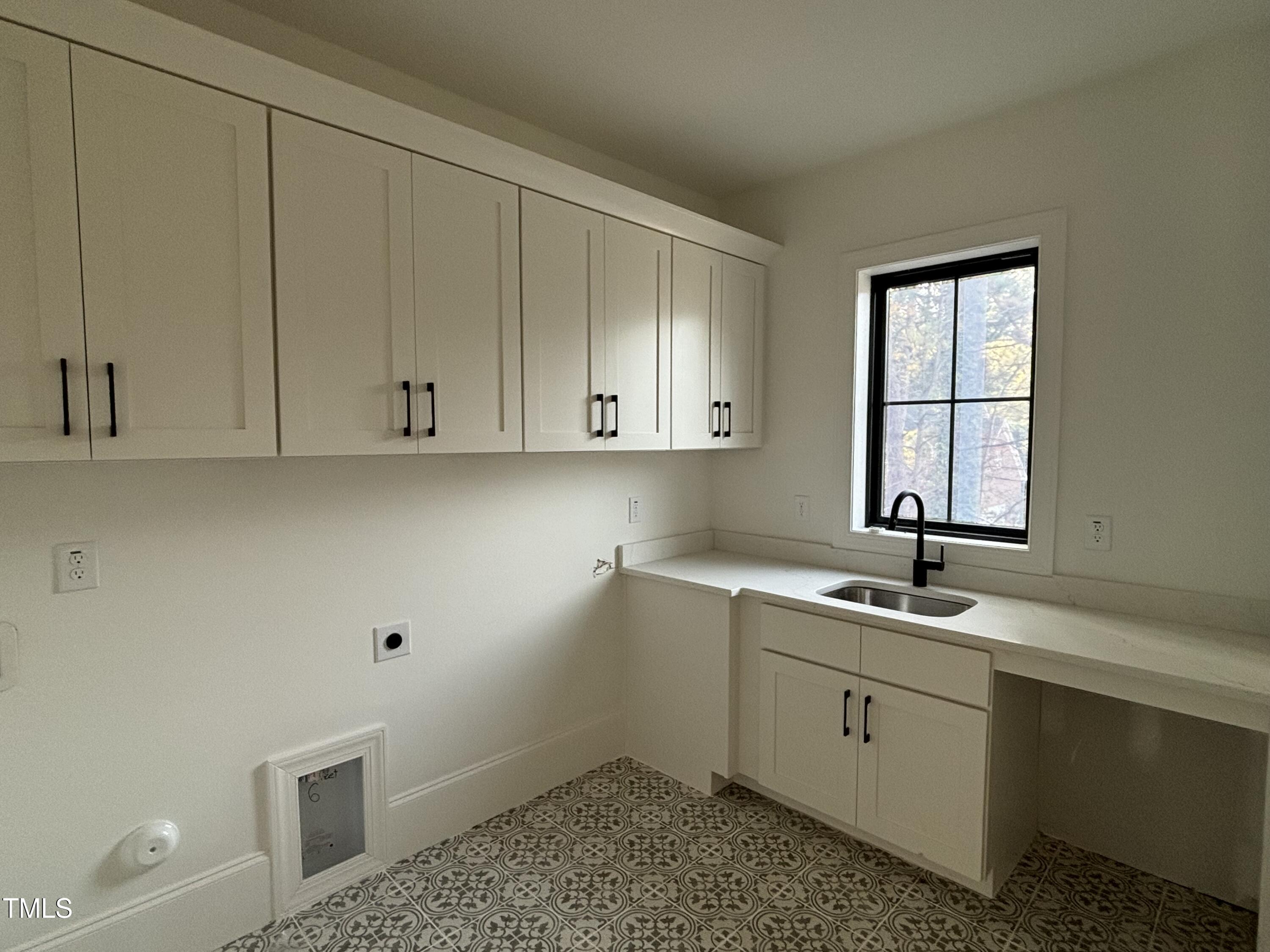 300 Shepherd Street Raleigh, NC 27607 - Photo 9 of 10 IMG_9878