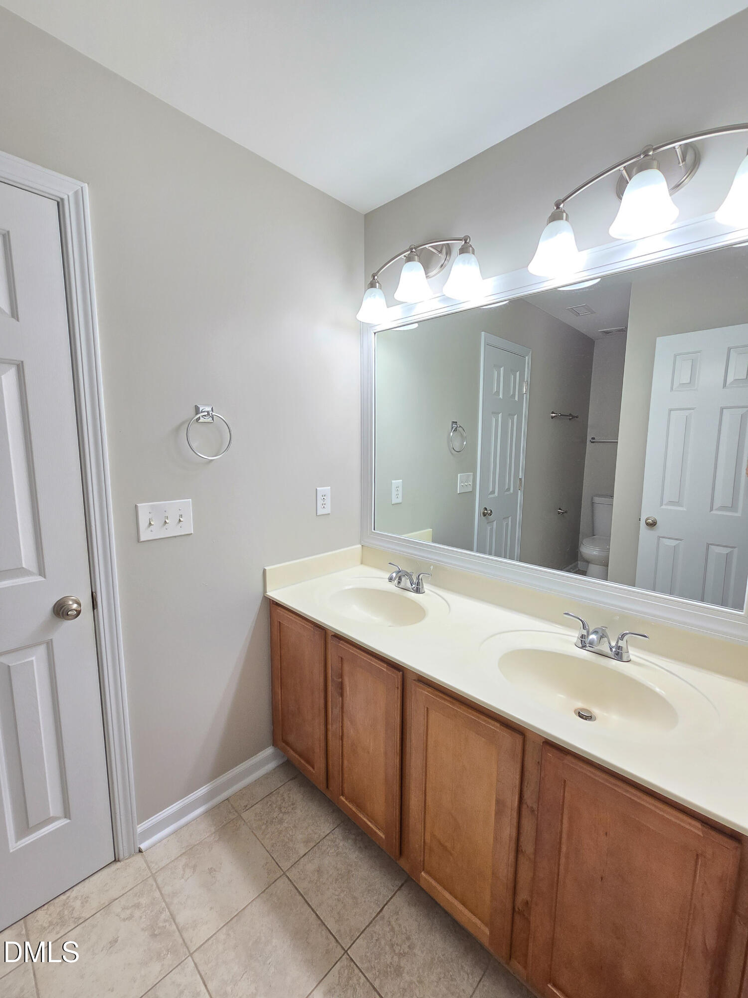 2603 Forest Shadows Lane Raleigh, NC 27614 - Photo 27 of 30 20261003_134737