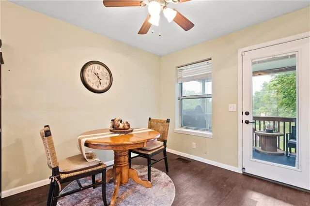 $300,000 | 617 Lodwick Lane, Excelsior Springs, MO 64024