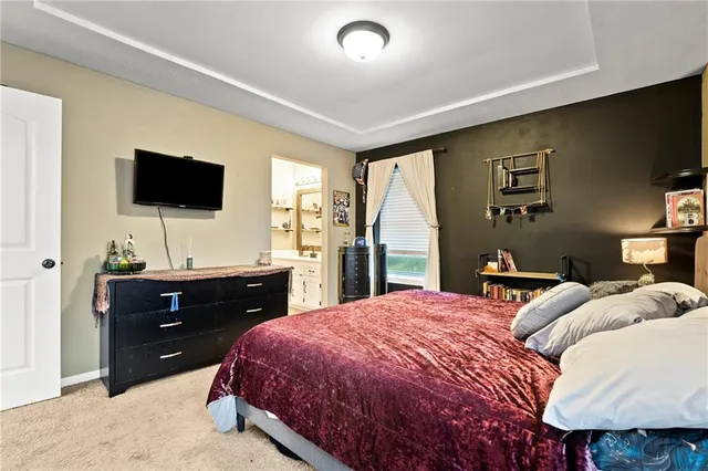 $300,000 | 617 Lodwick Lane, Excelsior Springs, MO 64024