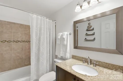 $499,999 | 510 North Poplar Street, Unit C, Charlotte, NC 28202