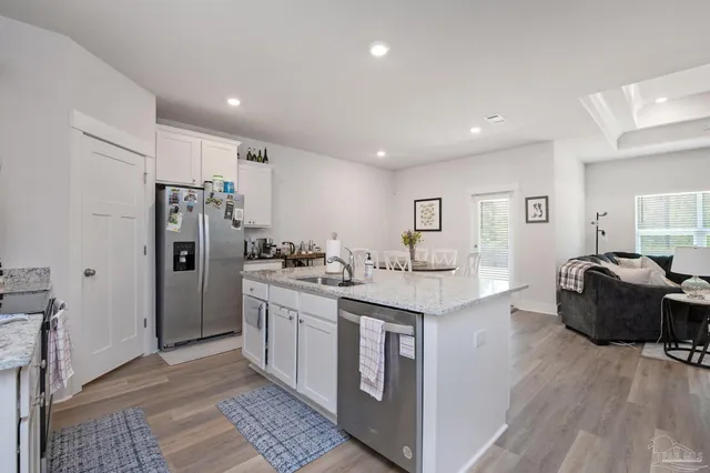 $2,600 | 6520 Forest Bay Avenue, Gulf Breeze, FL 32563