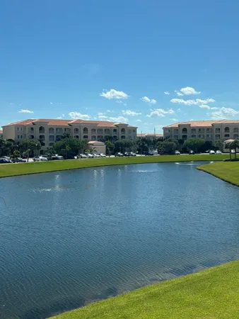 $4,500 | 2 Harbour Isle Drive East, Unit 204, Fort Pierce, FL 34949