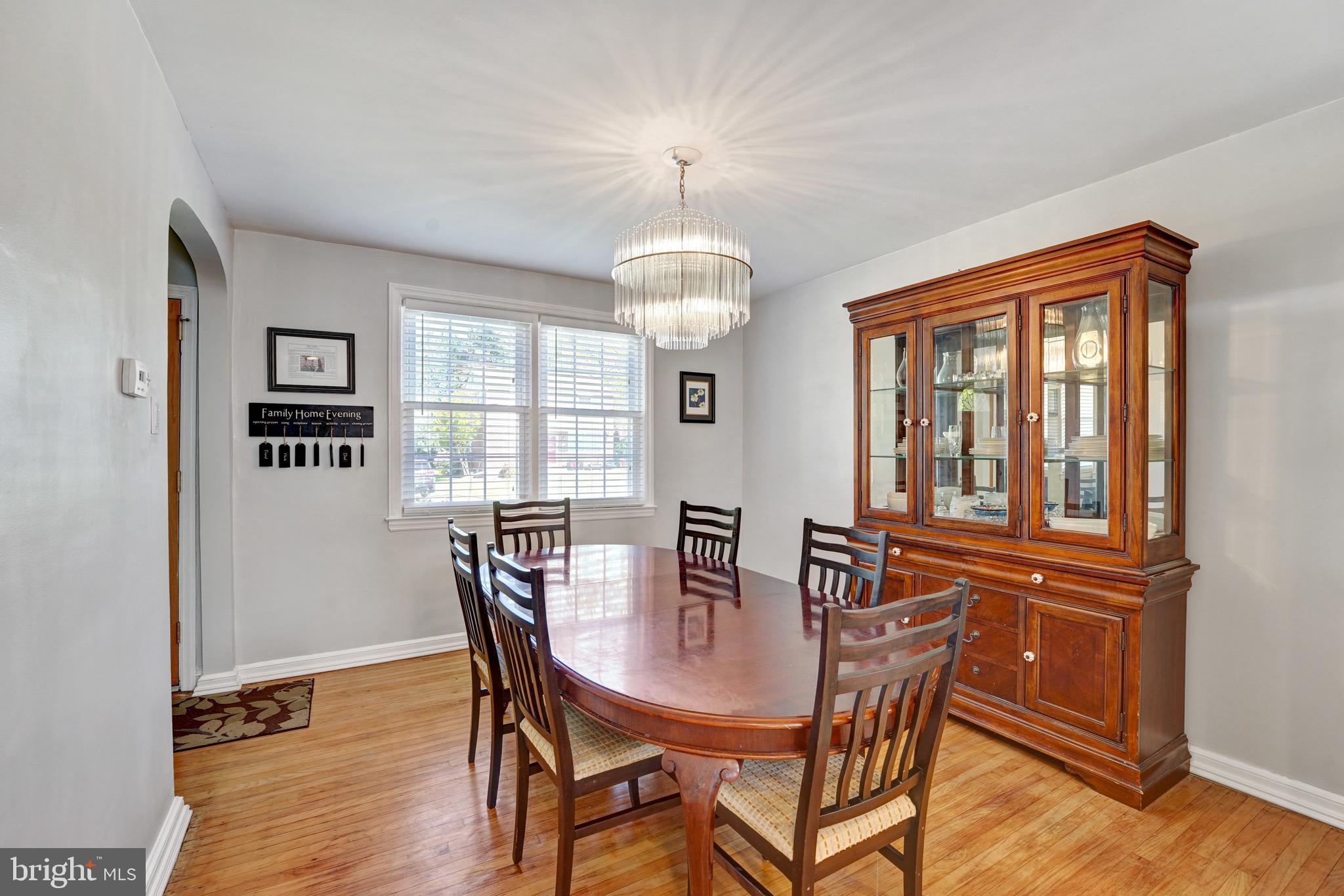 353 Bennett Road Springfield, PA 19064 - Photo 6 of 38