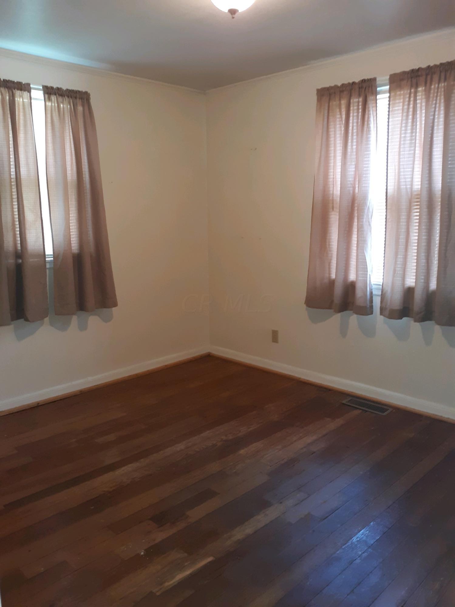 3417 Karl Road Columbus, OH 43224 - Photo 13 of 28 Gallery Image 13