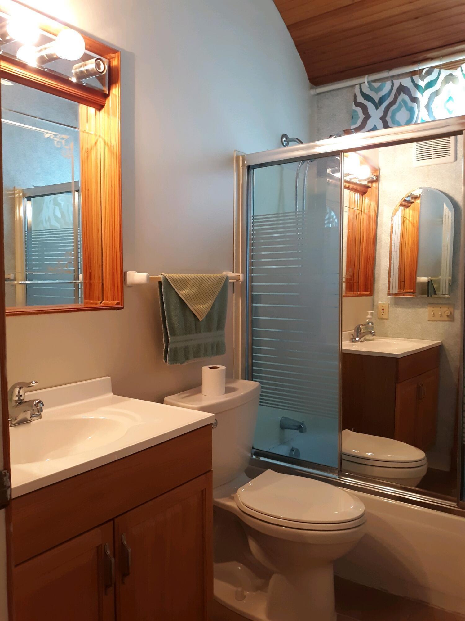 3417 Karl Road Columbus, OH 43224 - Photo 16 of 28 Gallery Image 16