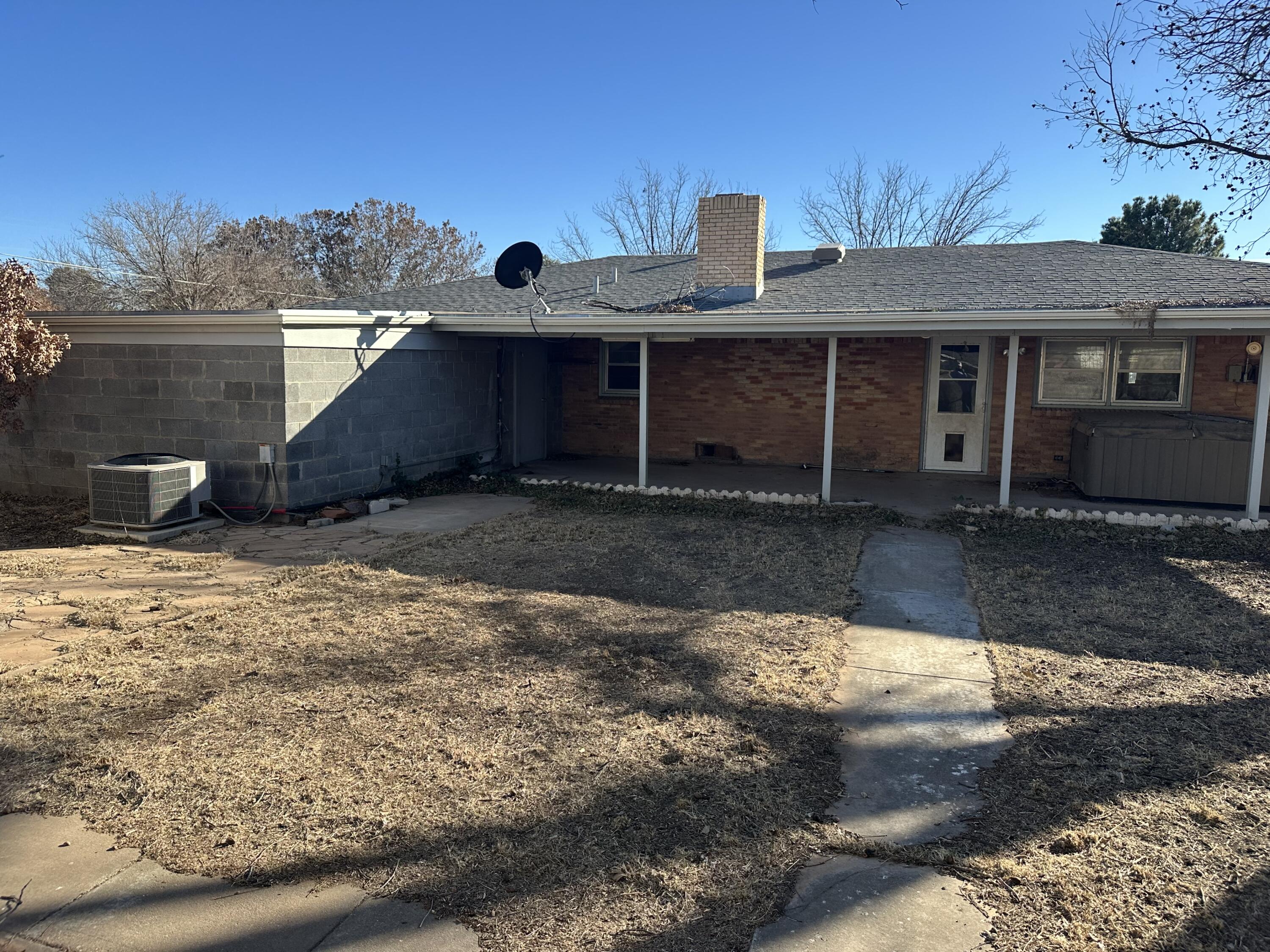 600 Southwest Ave J Seminole, TX 79360 - Photo 25 of 27 IMG_7811