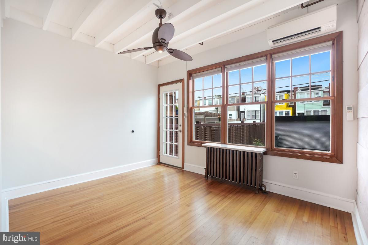 525 24th Street Northeast Washington, DC 20002 - Photo 18 of 49