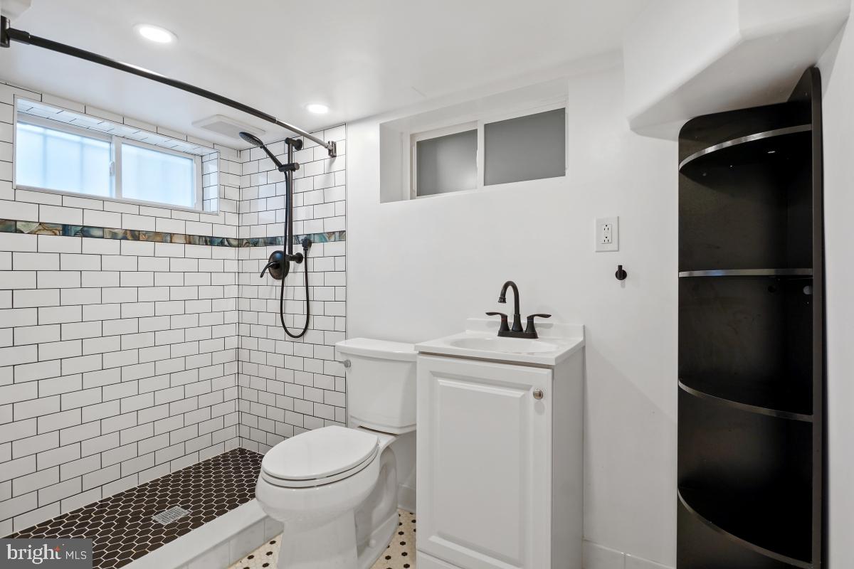 525 24th Street Northeast Washington, DC 20002 - Photo 35 of 49 Lower level bathroom