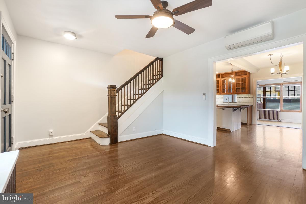 525 24th Street Northeast Washington, DC 20002 - Photo 7 of 49